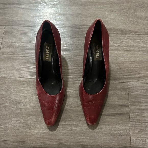 3/$20⚡️ Vintage Red Van Eli Short Heel Pointed Toe Heels Pumps Shoes - Picture 6 of 9